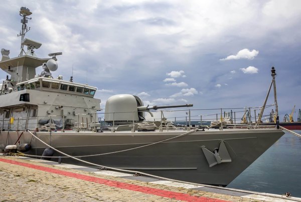 Serrage de boulonnerie : son importance sur un bateau